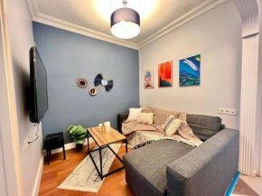 WONDER HOMES- New & Stylish Flat, 3 BR, Taksim